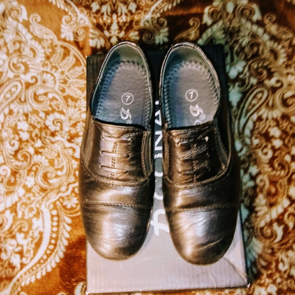 Shoes for boys - Picture 2 of 4